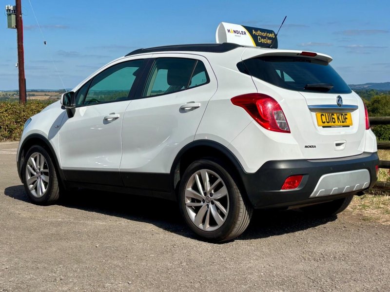 VAUXHALL MOKKA