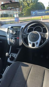 KIA VENGA